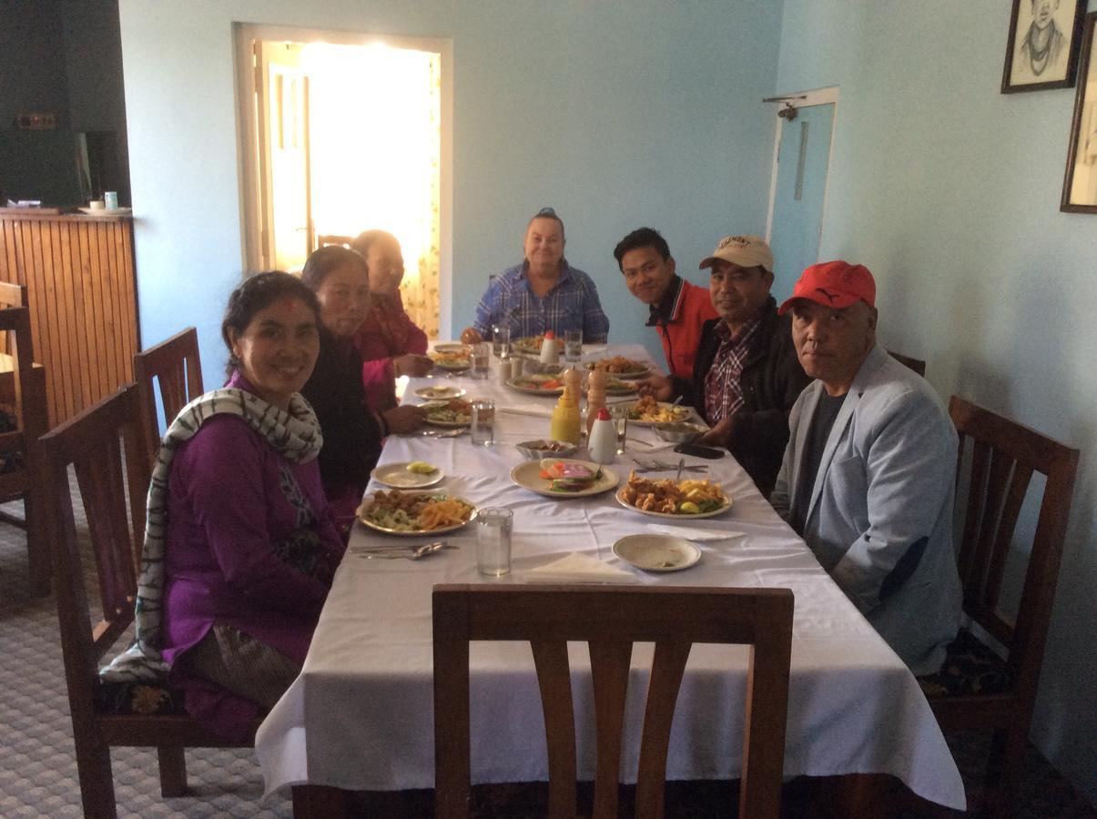 Hotel Megha-Traveller'S Village Nepalgunj エクステリア 写真
